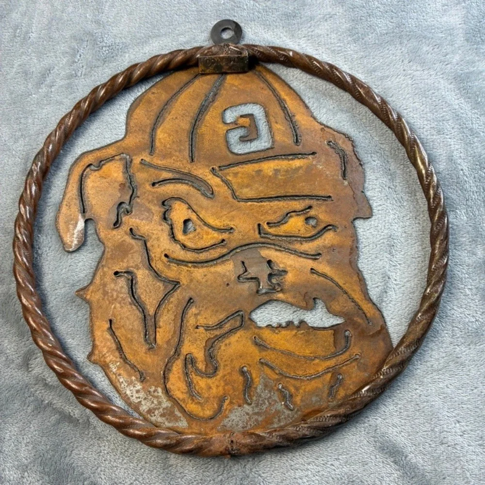 Georgia Bulldogs Metal Wall Art Rustic Copper Tone UGA Mascot Decor 12 Inch
